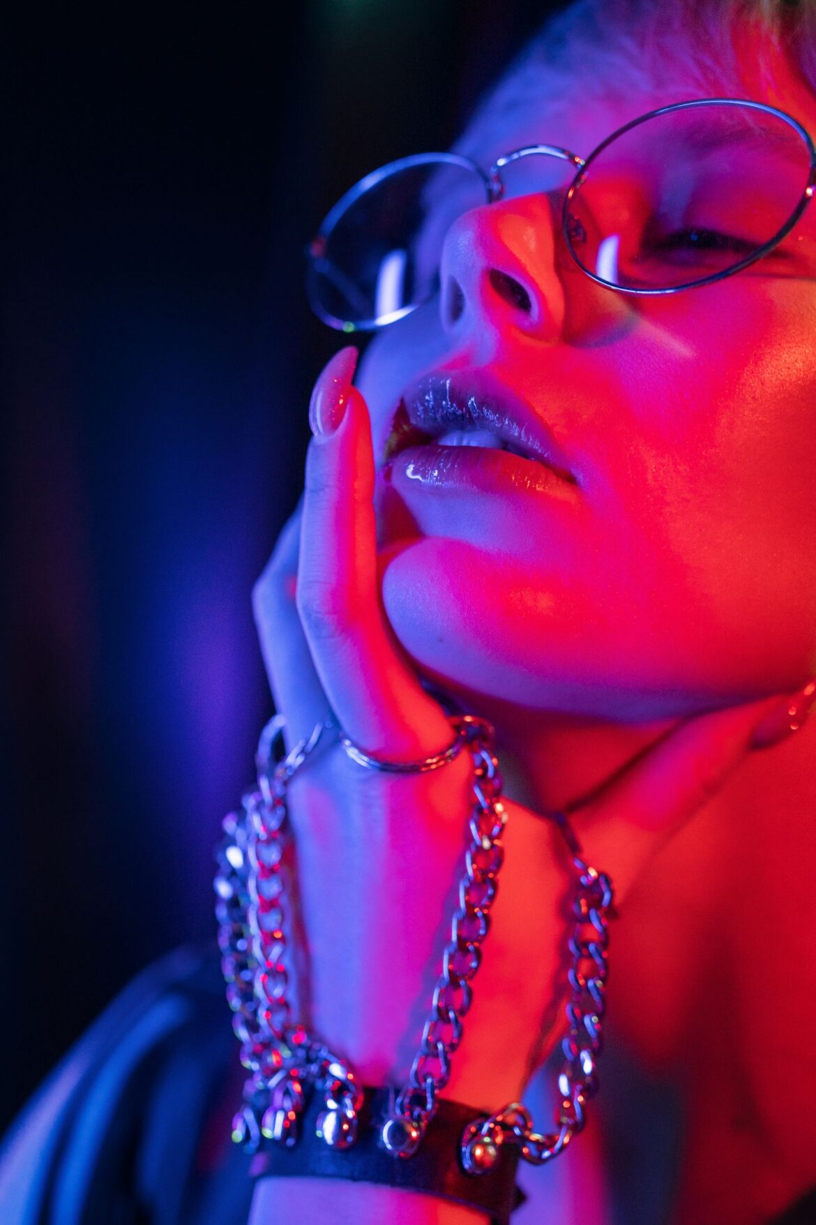 Stylish eyeglasses, representing Google and Gentle Monster smart glasses partnership
