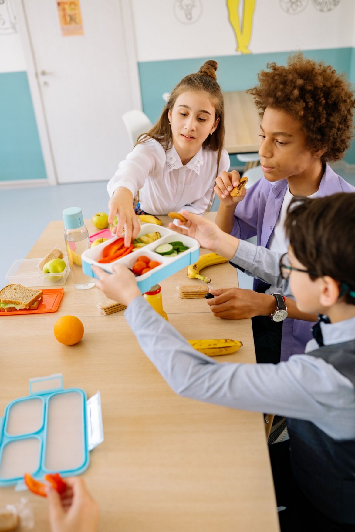 School cafeteria tray