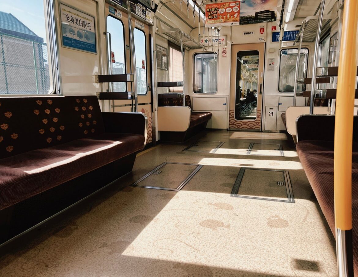 Subway train interior, representing Seoul Metro pregnancy seat visibility campaign
